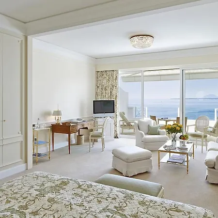 Du Cap Eden Roc Hotel
